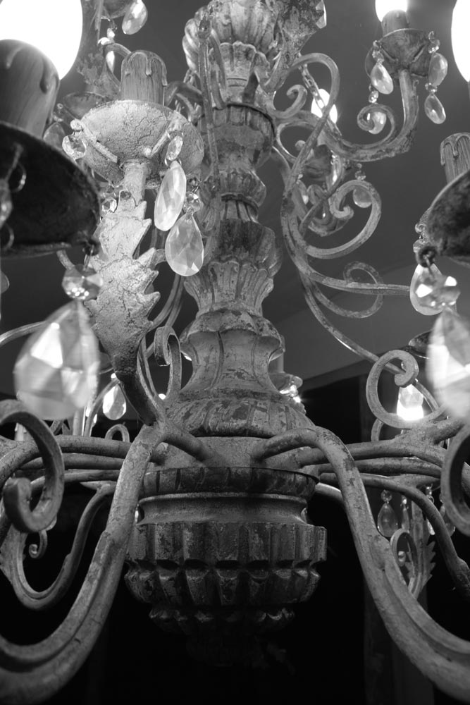 lounge decor chandelier