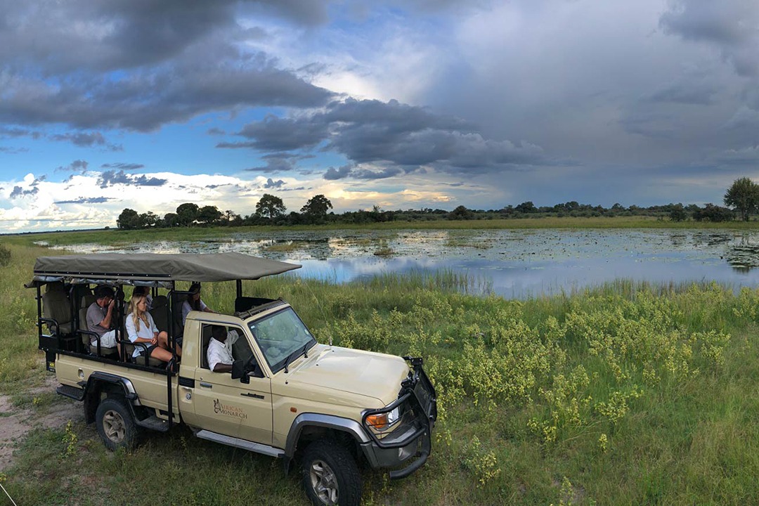 African-Monarch-Lodges-Guided-Game-Drives			