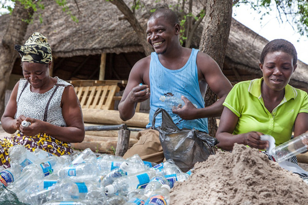 African-Monarch-Lodges-Sijwa-Bottle-Filling