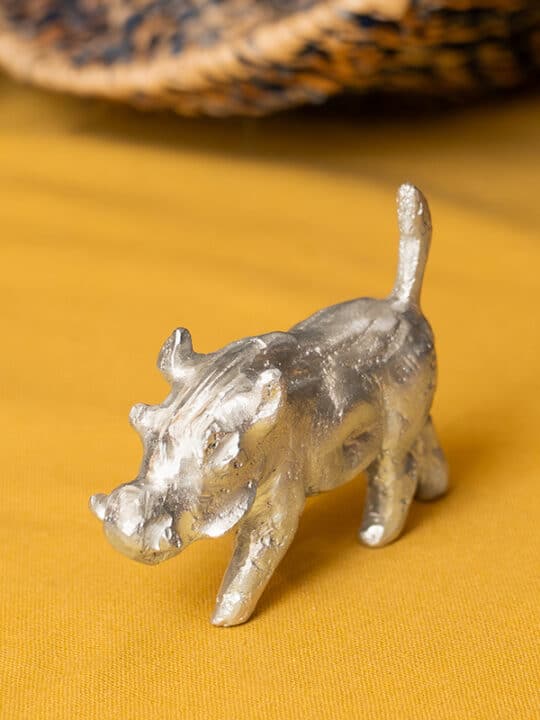 African Monarch Lodges Sijwa Boutique Aluminium Warthog