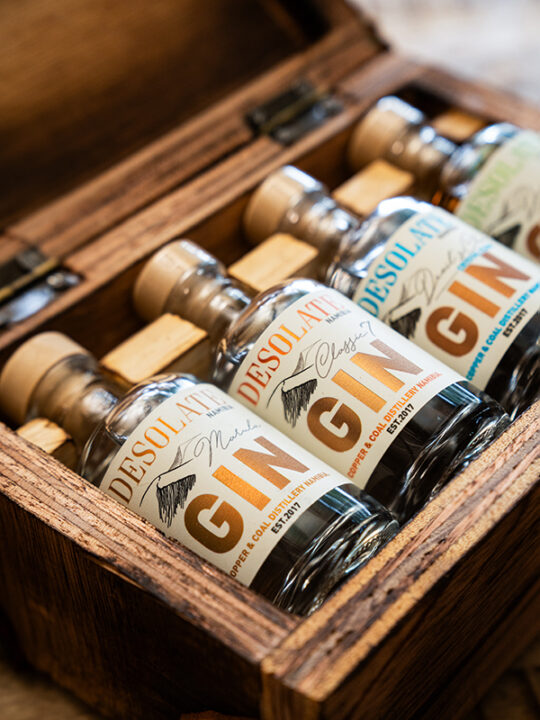 African Monarch Lodges Sijwa Boutique Gin Box