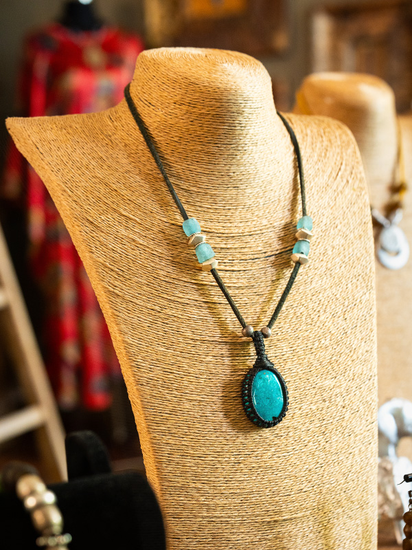 African Monarch Lodges Sijwa Boutique Necklace
