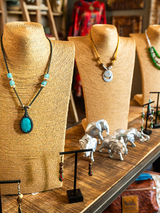 African Monarch Lodges Sijwa Boutique Necklaces