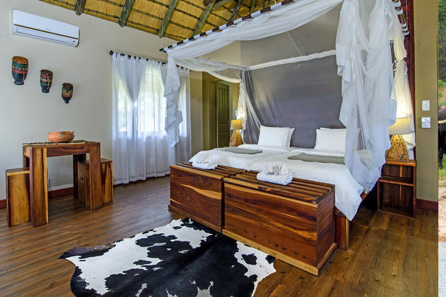 Hakusembe River Lodge