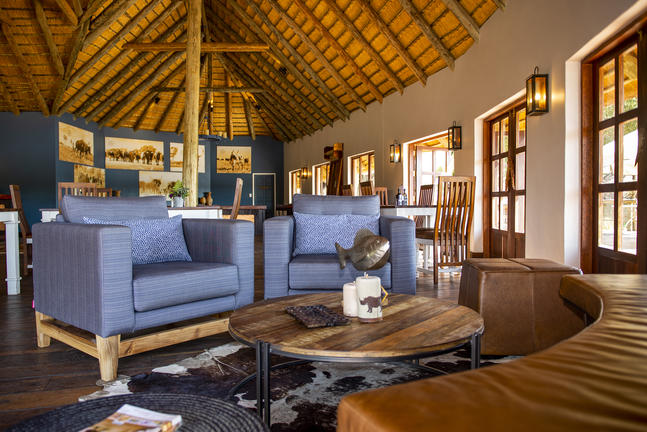 Hakusembe River Lodge
