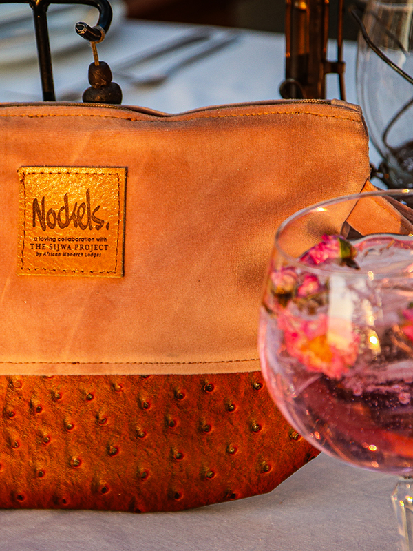 African Monarch Lodges Sijwa Boutique Nockels Bag
