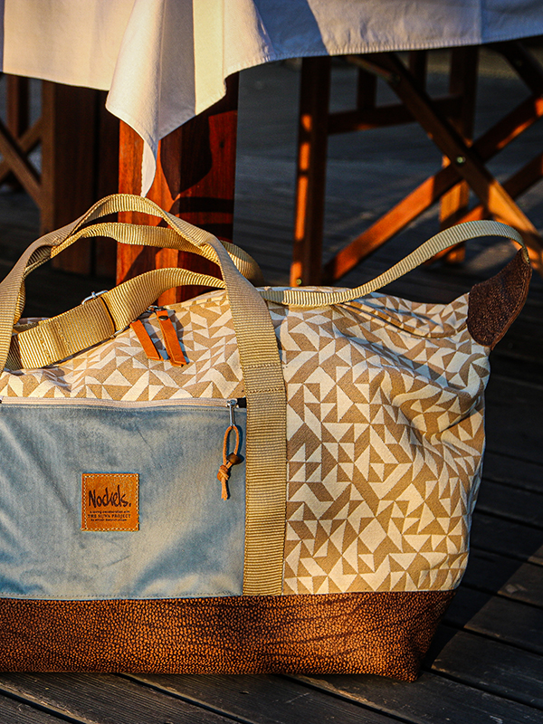 African Monarch Lodges Sijwa Boutique Nockels Bag