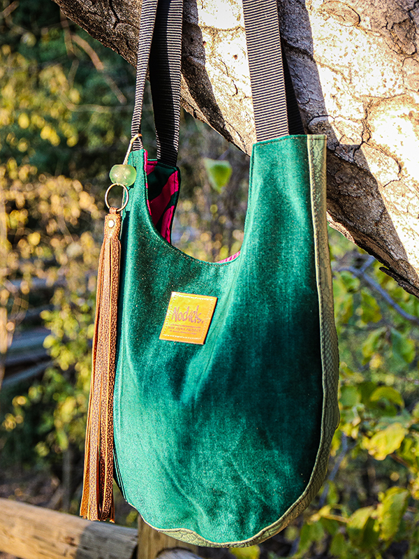 African Monarch Lodges Sijwa Boutique Nockels Bag