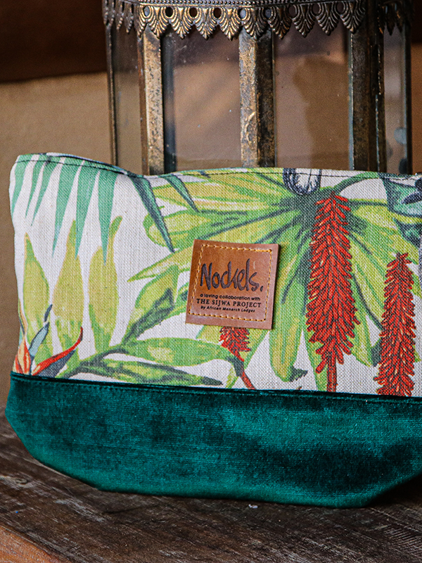 African Monarch Lodges Sijwa Boutique Nockels Bag