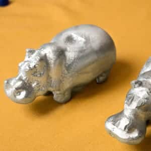 African Monarch Lodges Sijwa Boutique Aluminium Hippo